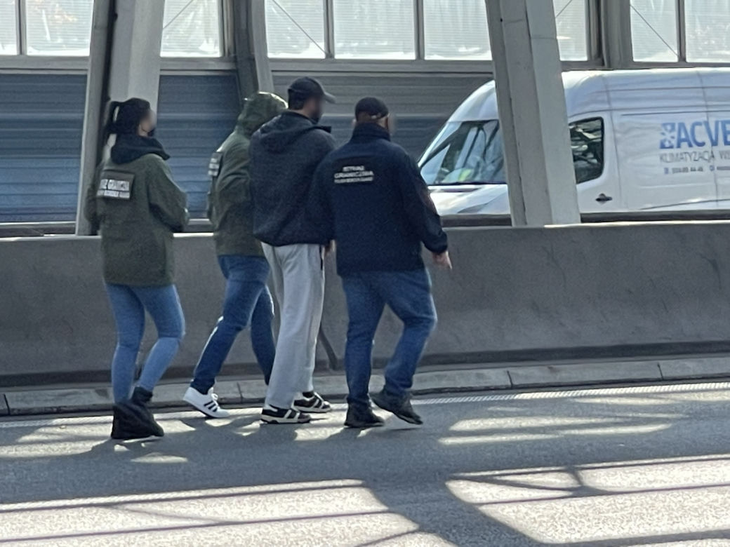 Akcja Straży Granicznej w Warszawie. Zatrzymano 6 osób