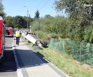 Kierowca dachował, bo jechał po pijaku