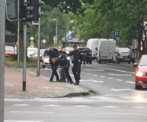 Szaleniec na ulicach Świnoujścia
