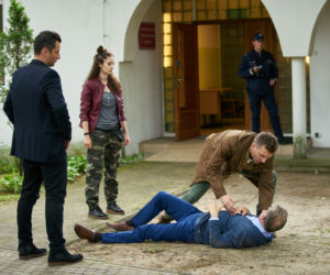 Komisarz Mama odc. 2. Piotr (Wojciech Zieliński), Ryszard Malec (Jan Monczka), Roma Mazur (Anna Matysiak)