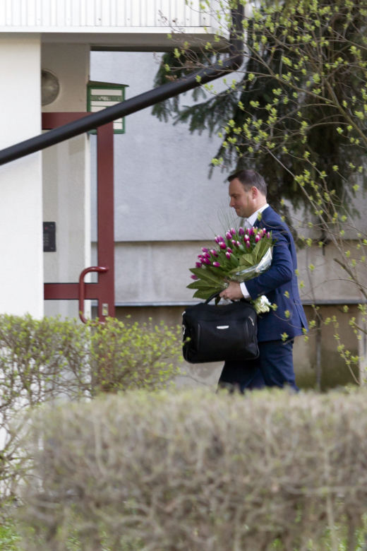 Ślusarz pobił sąsiada Dudy