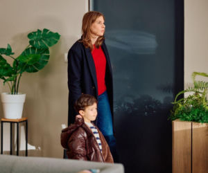 Na Wspólnej, odcinek 4171: Kariera Mariusza wisi na włosku. Mężczyzna ucieka w alkohol i odsuwa się od Oli