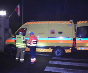 Karetka wbiła się w zabytkowy pałac