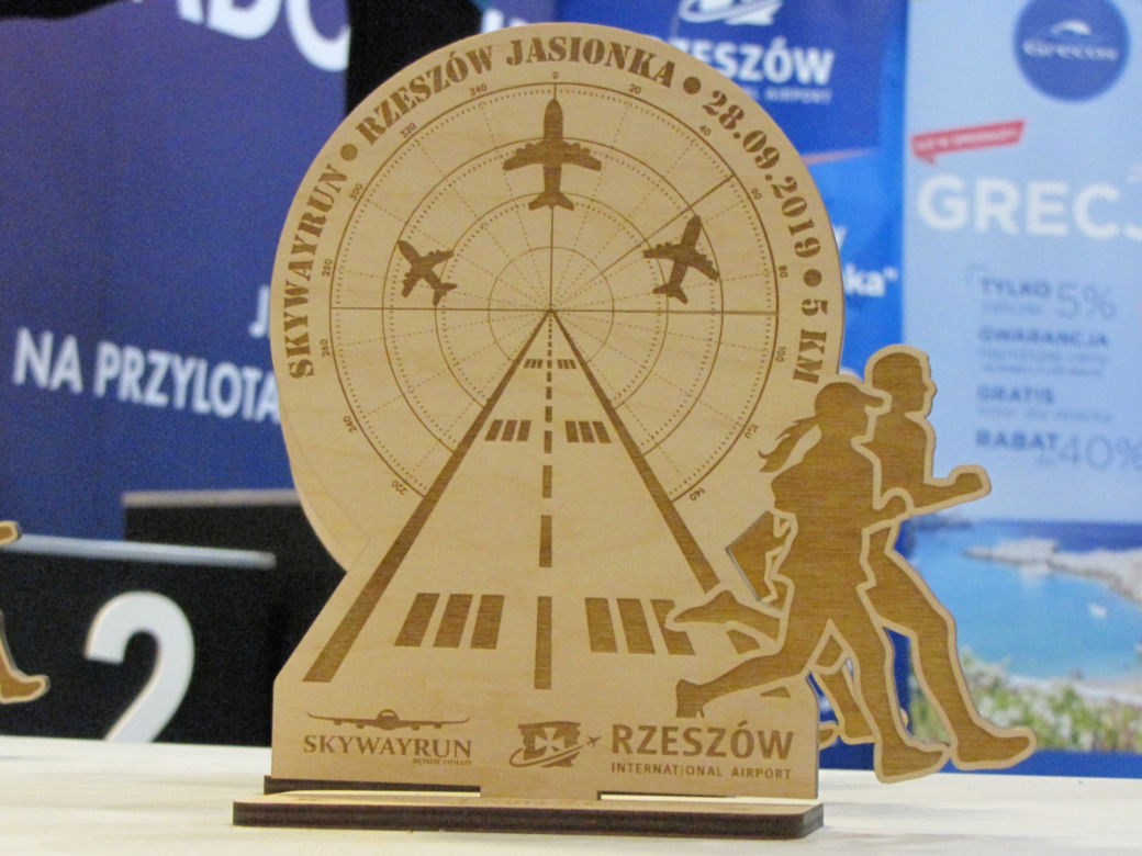 Bieg na lotnisku - Skywayrun Rzeszów 2019
