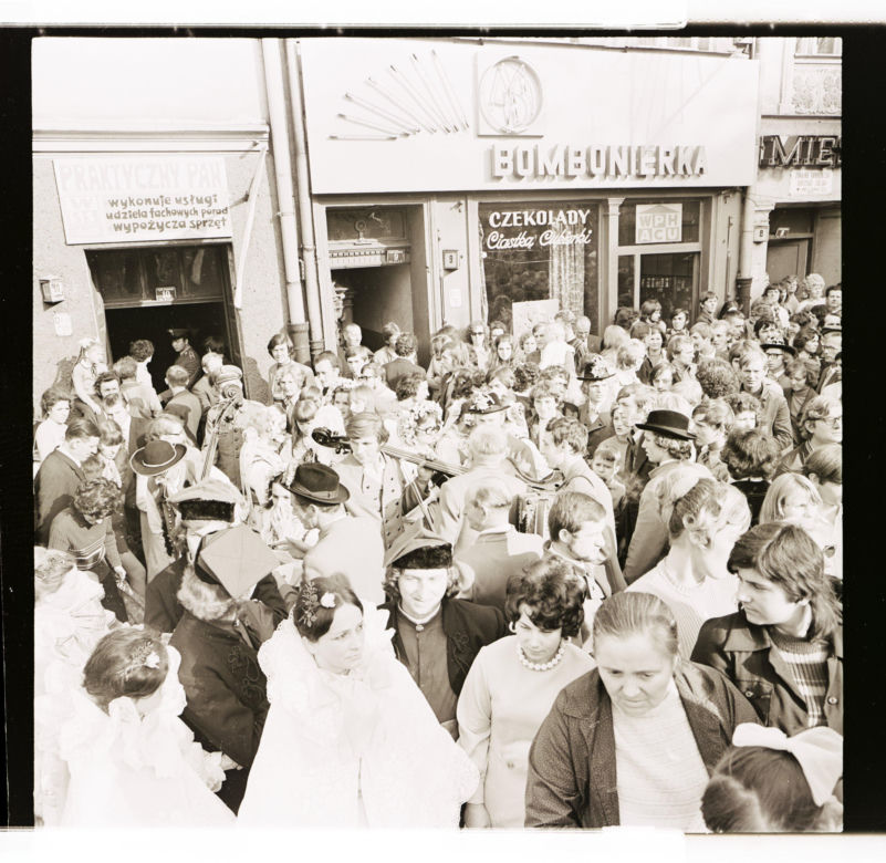 Winobranie w Zielonej Górze w latach 1963-1973. Oto jak bawiono się podczas największego Święta Wina w Polsce