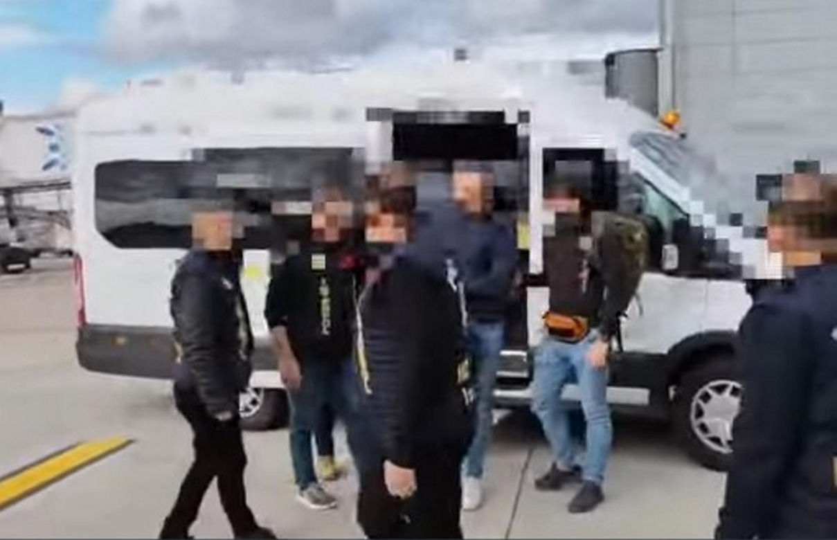  Ekstradycja podejrzanego o zabójstwo na Nowym Świecie