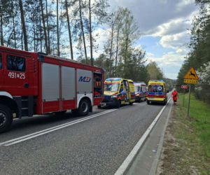 Tragedia na DK 42 Starachowice - Rudnik.  W wypadku zginął motocyklista