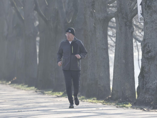 Senator Karczewski trenuje na wiosnę