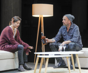 Premiera spektaklu Dziewczyna z pociągu w Och-Teatrze!
