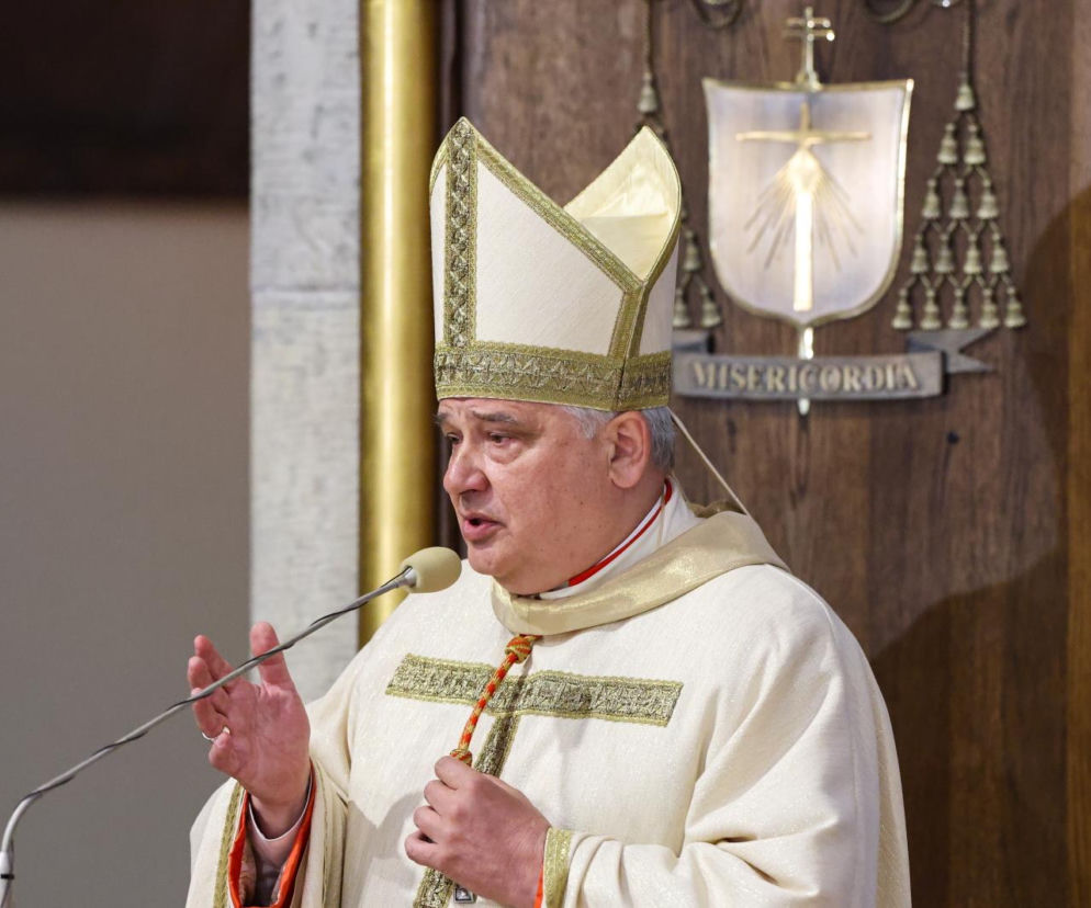 Kardynał Konrad Krajewski nowym metropolitą łódzkim. Przejął urząd po Grzegorzu Rysiu