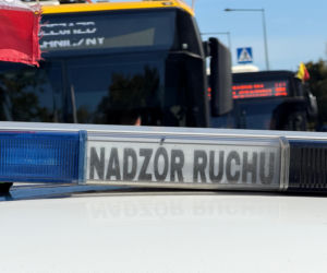 Pasażerowie jechali autobusem z martwym mężczyzną