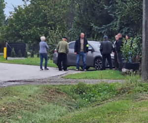 Pożar w bazie Starlink na Mazowszu. Minister mówi wprost o możliwym sabotażu, służby w akcji