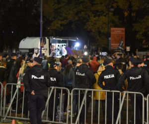 Manifestacja pod Sejmem - NIE dla zakazu edukacji seksualnej