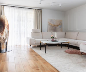 Agnieszka pochwaliła się domem w stylu glamour. Architektka postawiła na sztukę!