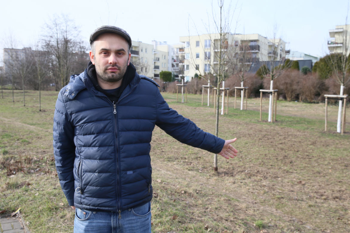 Urzędnicy chcą z zielonego skweru zrobić parking. Mieszkańcy wolą park