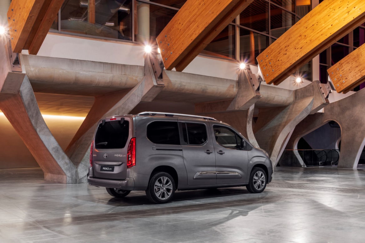 Toyota Proace City