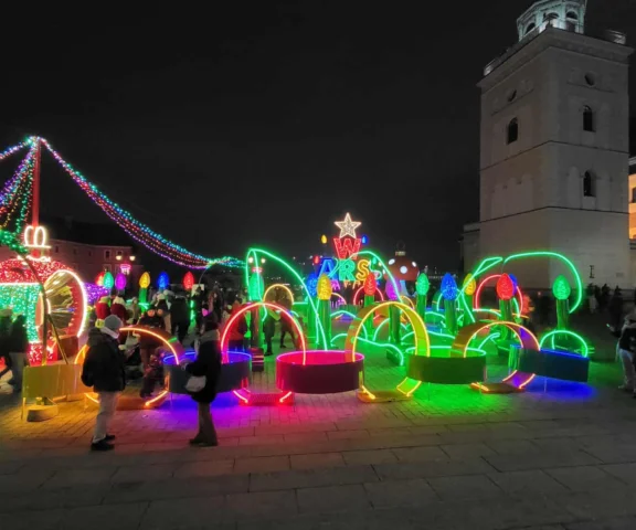 Ostatni weekend z uwielbianą atrakcją w Warszawie