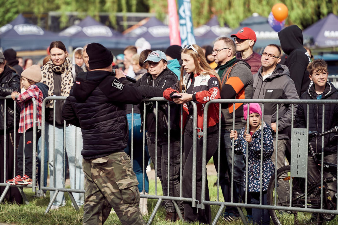 Poranna deszczowa pogoda nie odstraszyła fanów motoryzacji. Kolejna Motowiosna przeszła do historii