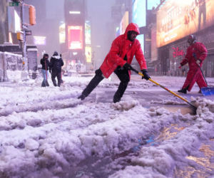 Wielka śnieżyca w Nowym Jorku! Zabronili podróży. Zobacz zdjęcia