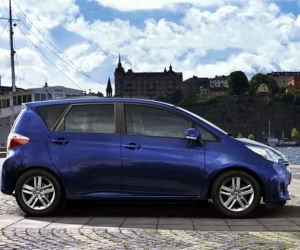 Toyota Verso S