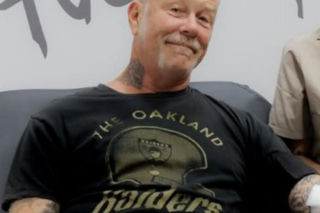 James Hetfield zaprezentował nową fryzurę! Muzyk tak szykuje się do rezydencji Metalliki w Sphere?