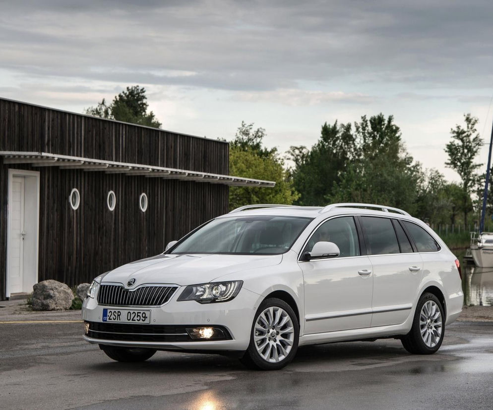 Skoda Superb II FL 2014