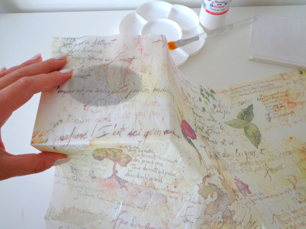 Chustecznik decoupage