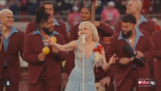 Nikt się tego nie spodziewał! Lady Gaga wtargnęła na występ Bad Bunny’ego