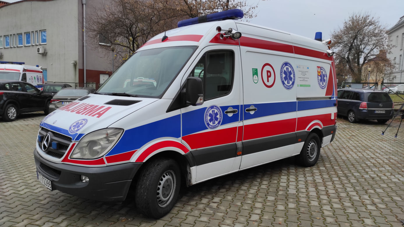 Przekazanie ambulansu dla Stowarzyszeniu Malta Służba Medyczna