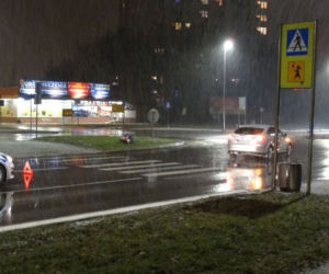 Wypadek na ul. Młyńskiej. Poszkodowane 10-miesięczne dziecko [ZDJĘCIA]