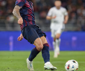 Kamil Grosicki bohaterem meczu Pogoń Szczecin - Radomiak. Kto wykonał wyrok na boisku?