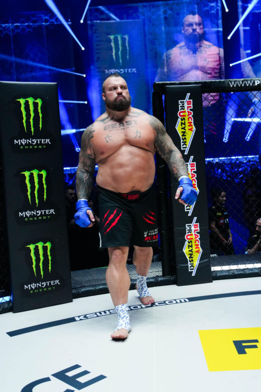 Mariusz Pudzianowski vs Eddie Hall