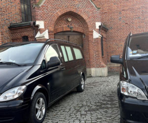 Pogrzeb braci, którzy zginęli w katastrofie śmigłowca pod Rzeszowem