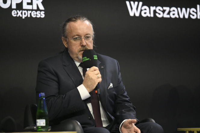 Warszawskie Targi Obronne. Scena Biała. Śmigłowiec przyszłości. Od pola walki po akcje ratownicze. Jak projektować i wybierać śmigłowce do najbardziej wymagających operacji?