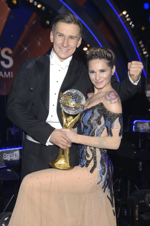 Ewelina Lisowska odpadła z "TzG", po czym wróciła i wygrała!