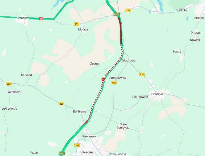 Ferrari uderzyło w audi. Zablokowany odcinek S5 niedaleko Kościana