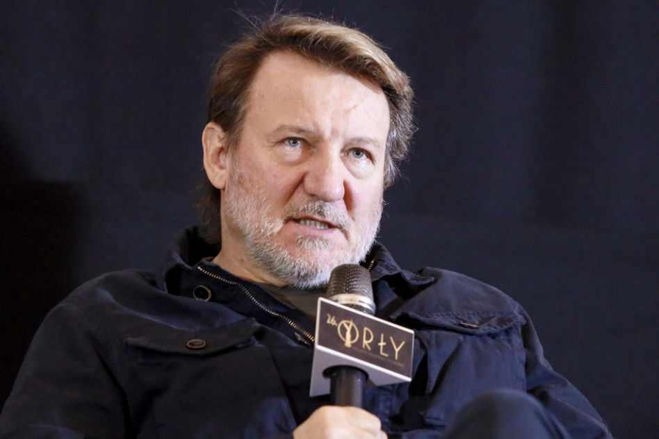 Robert Więckiewicz zaczynał w technikum budowlanym. Tak wyglądała jego niezwykła metamorfoza