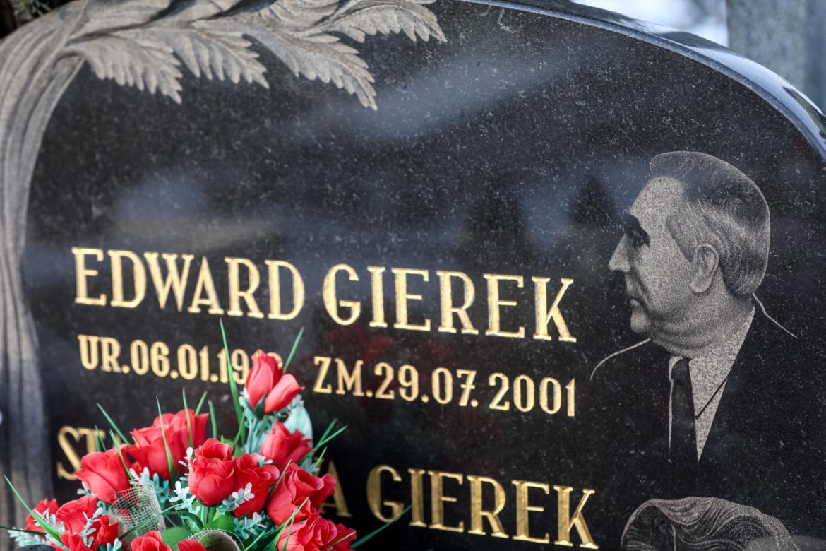 Grób Gierka a 113. rocznicę jego urodzin