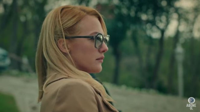 Królowa jednej nocy. Meryem Uzerli