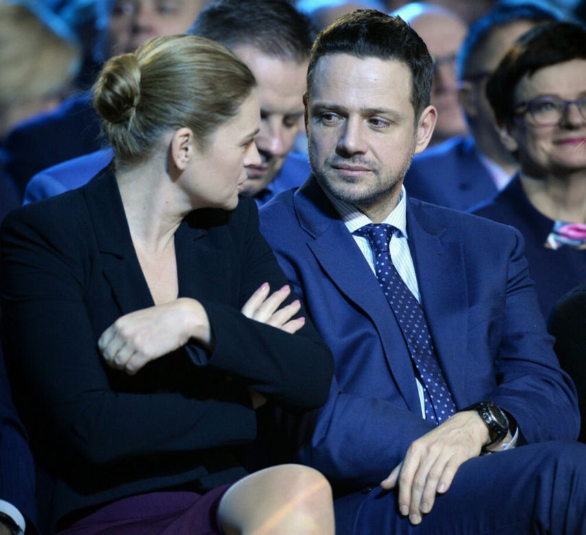 Barbara Nowacka i prezydent Warszawy Rafał Trzaskowski