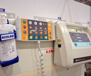 Tak wygląda szpital tymczasowy w Łodzi. Hala EXPO zmieniła się nie do poznania! 