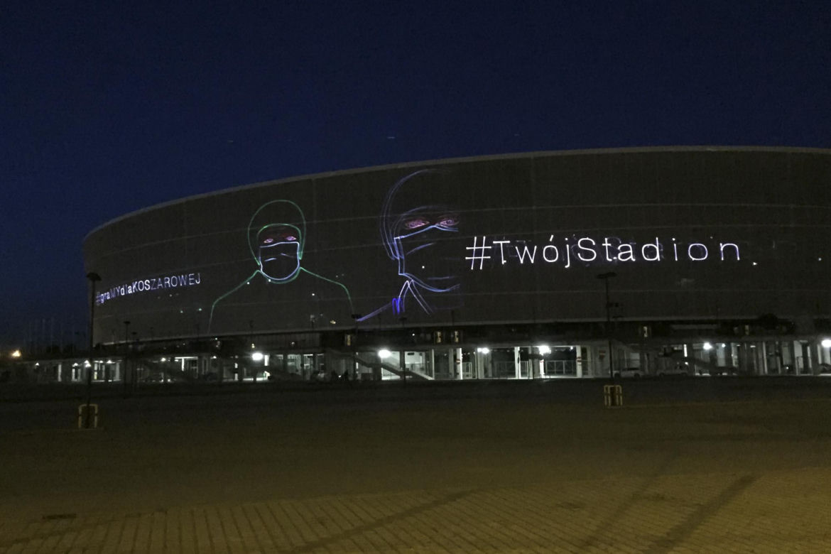 Laserowy pokaz na Stadionie Wrocław. To podziękowania dla medyków!