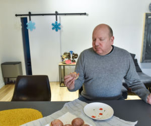 Pierwsze kolejki po najlepsze pączki w Toruniu
