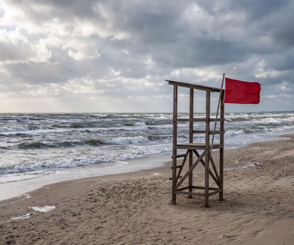 Sinice Chałupy. Czy w Chałupach można się kąpać 21.07? Flaga, warunki pogodowe