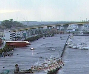 Trzęsienie ziemi i tsunami w Japonii