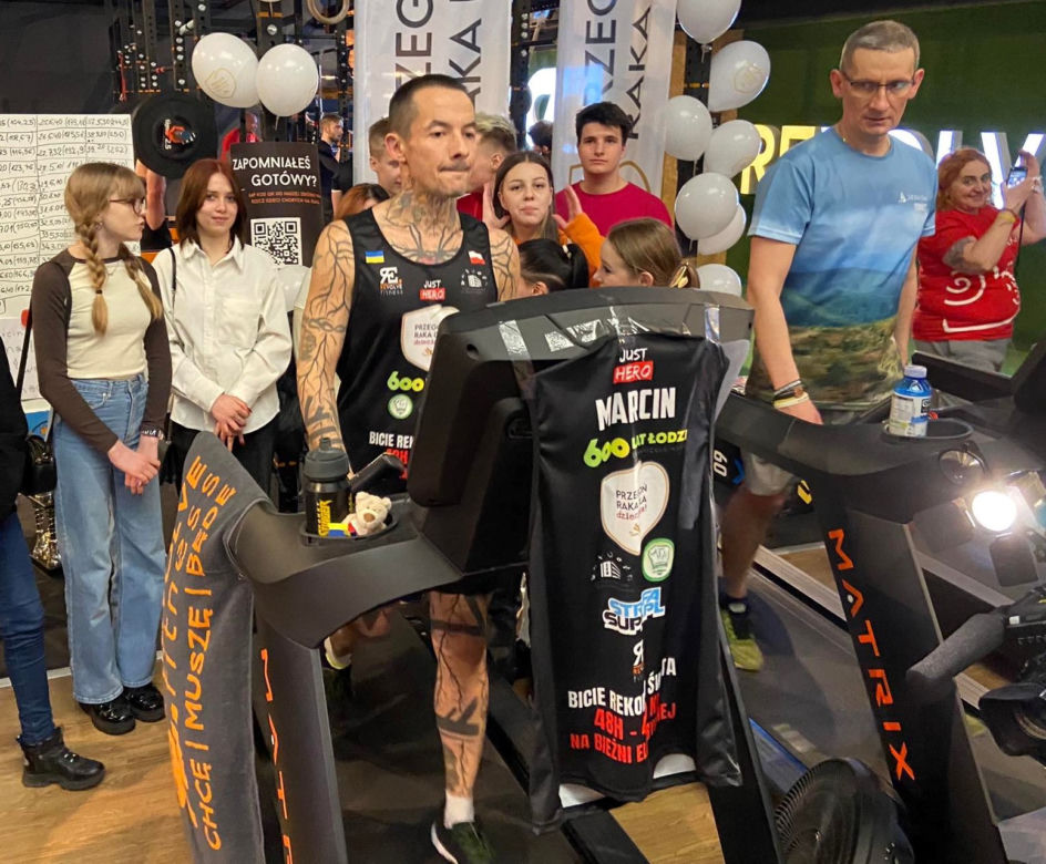Marcin Józefaciuk w dwie doby przebiegł ponad 300 kilometrów