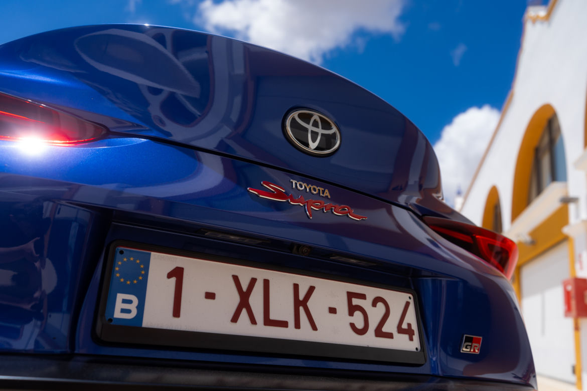 Toyota GR Supra 3.0 Twin-Scroll Turbo 6M/T