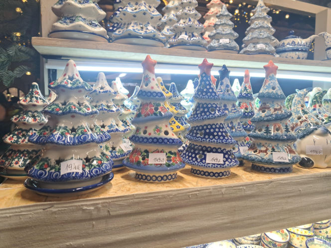 Jarmark Bożonarodzeniowy na Rynku Głównym w Krakowie 2025. Oferta wystawców