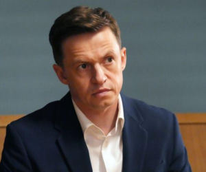 Barwy szczęścia odc. 3277. Błażej Modrzycki (Piotr Ligienza)