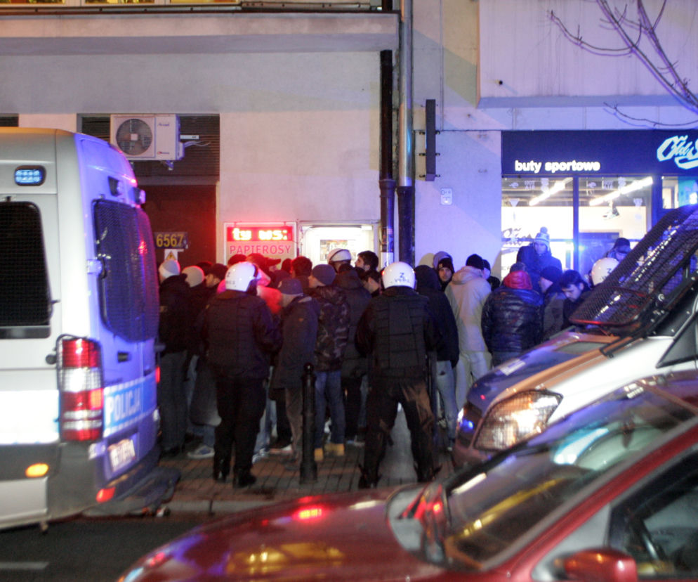 Policjanci zatrzymali 120 kibiców Lazio przed meczem z Legią